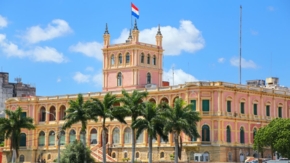 Paraguay Asuncion Palast Foto iStock Donyanedoman